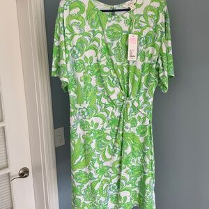 Lilly Pulitzer size medium dress.  Resort white daffodil hill